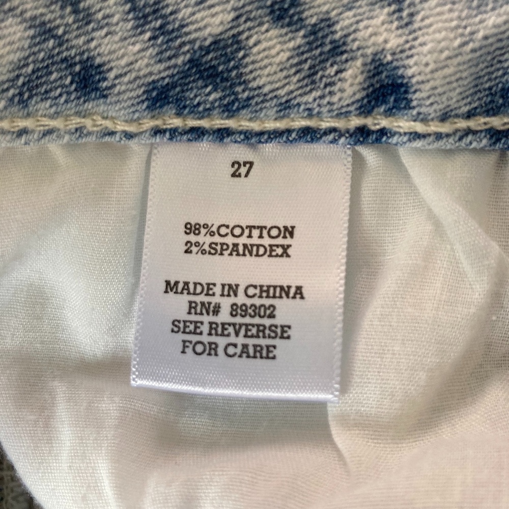 Altar'd State Acid Wash Distressed Jean Shorts 27 - Picture 6 of 6